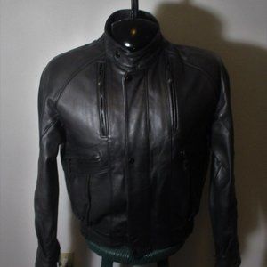 Men's HARLEY DAVIDSON Black Full Zip 100% Leather Yr R Bike Jacket Size 40 NEW.